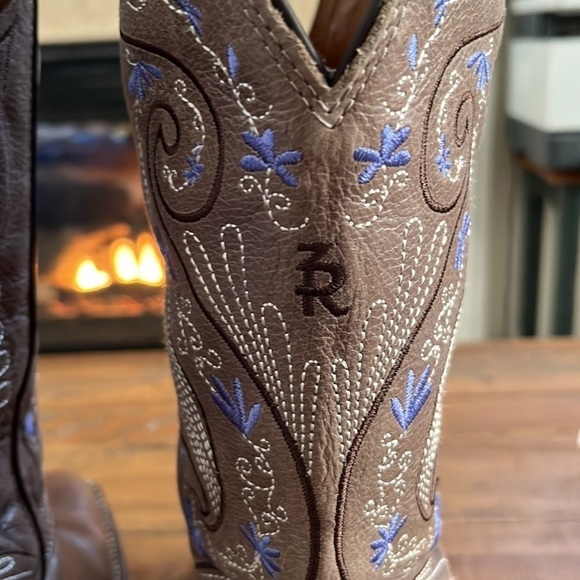 TONY Lama leather cowboy boots, in good condition decorative shaft. - Picture 8 of 15
